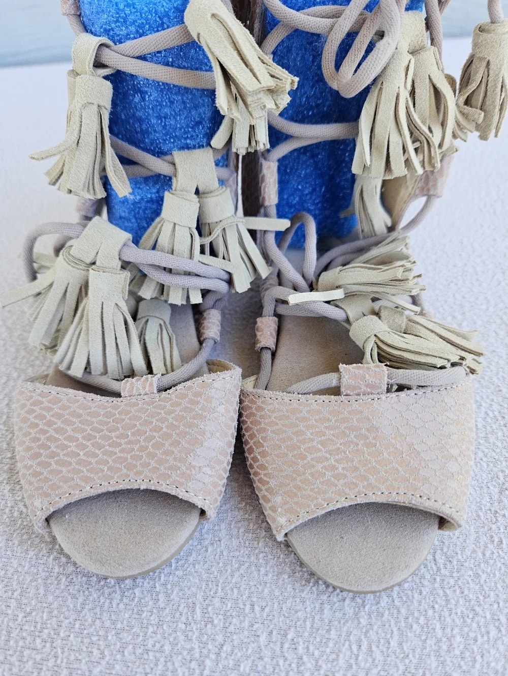 Joyfolie Imogen Nude Pink Gladiator Tassel Sandals Girl SZ 9 Boho Snakeskin Zip